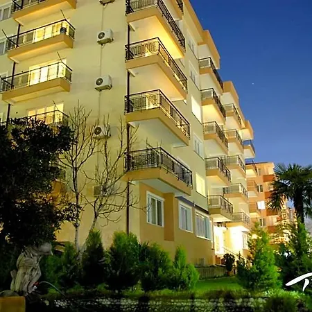 Aparthotel Vip 3*