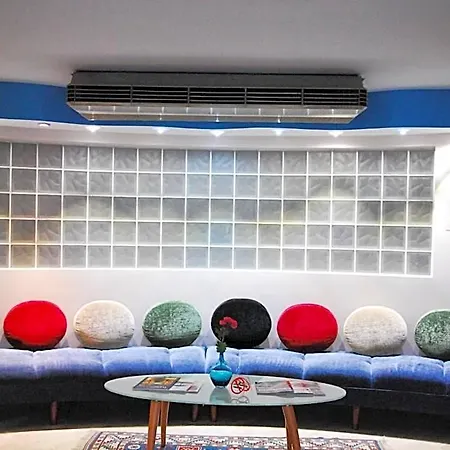 Vip Aparthotel 3*