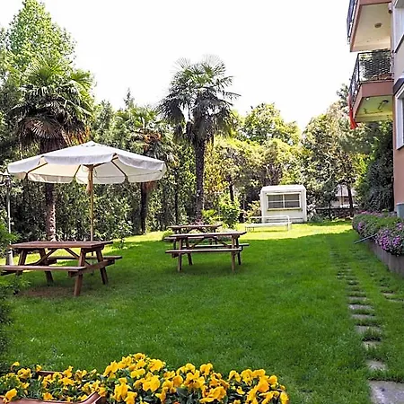 Aparthotel Vip 3*
